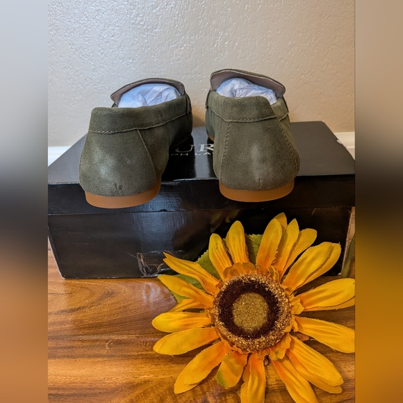 Lauren Ralph Lauren Averi Nappa Leather Loafer in Classic Olive Size 6B New - Picture 7 of 9